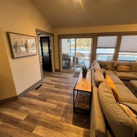 Updated Luxury Golf CourseTownhome