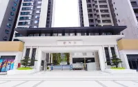 A Jingyesi Apartment (Shuangfeng Road)