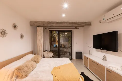Cbmona Suites - chambre d’hôtes