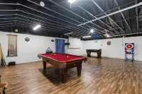 Family Friendly  Lakefront -  Dock & Game Room Perfect for Relaxation and Fun