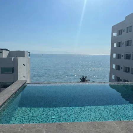 Beautiful 3 Bed 2 Bath Condo 1/2 a Block to the Beach. 5 Min to Bucerias Centro