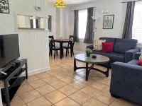 C6, Romantic apartment in city center, Flagler location, near beaches, parking! - appartements de vacances