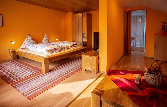 Vacations with Friends - the All-Round Carefree Package for Your Vacation! 4 Stars