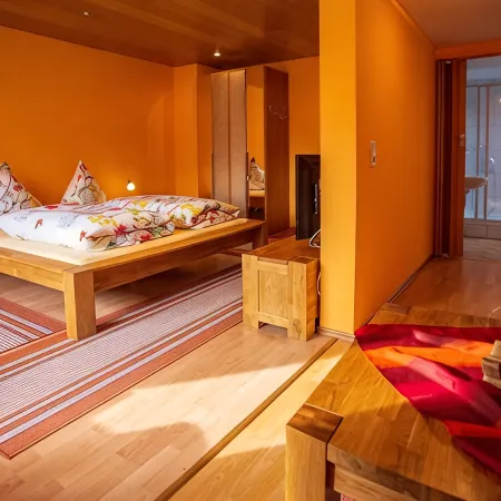 Vacations with Friends - the All-Round Carefree Package for Your Vacation! 4 Stars