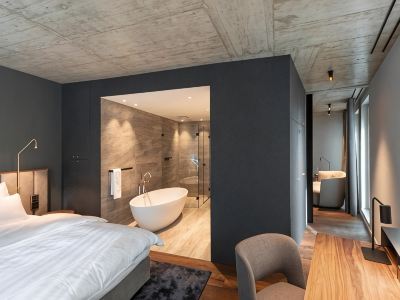 Legend Hotel