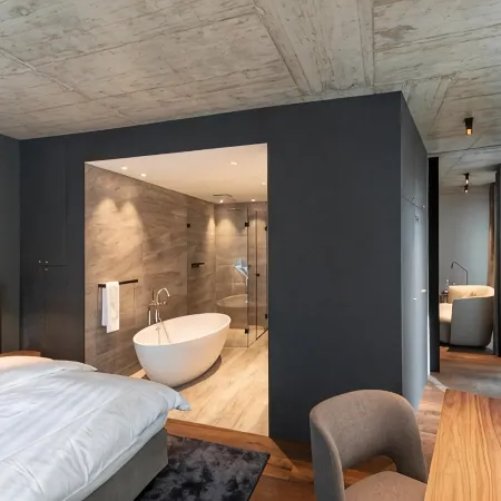 Legend Hotel Отели рядом с достопримечательностью «Площадь Альтер Маркт»
