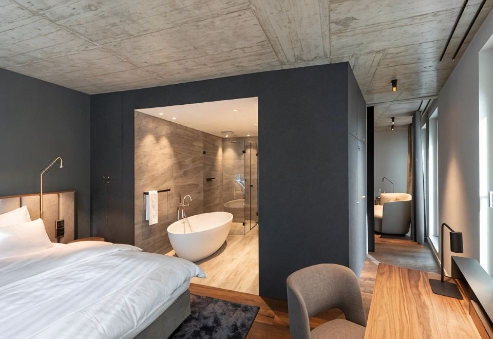 Legend Hotel