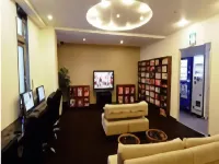 Capsule Hotel Kobe Sannomiya (Male Only) Hotels near Kitanozaka
