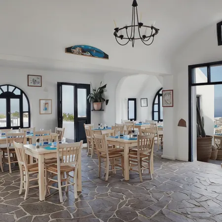 Finikia Memories Hotel Отели рядом с достопримечательностью «Пляж мыса Колумбо»
