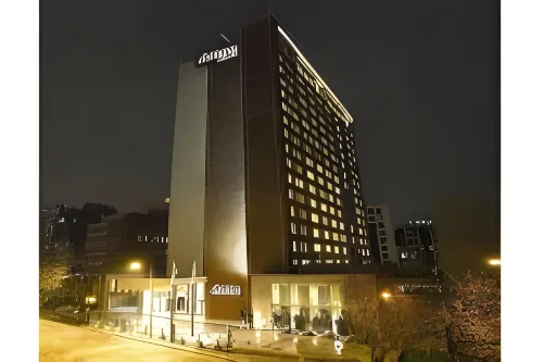 Pullman Santiago El Bosque - bar