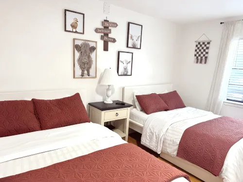Cozy Home w/ PRIVATE POOL 10mins from AIRPORT and 25mins from Atlanta downtown - 3-نجوم