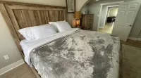 Golden Suite in Sacramento, CA