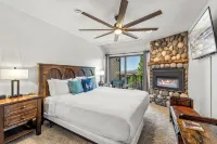 Spacious 3B/3B Condo. Luxury Amenities. ShuffleBoard. HotTubs. 1st FLR. Location - gimnasio