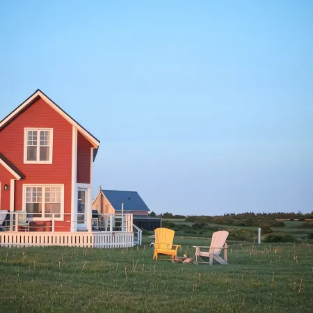 Waterfront Sunset Cove Cottage!