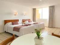 Costa de Oro Beach Hotel - Parvekkeita