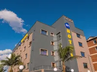 N1 Hotel Rotten Row Harare Hotels near Robert Gabriel Mugabe International Airport
