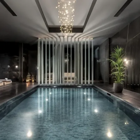 Lure Hotel & Spa - Adults Only Отели рядом с достопримечательностью «Пляж Голден-Бэй»