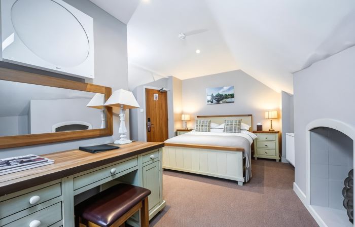 The Peppermill Town House Hotel & Restaurant
