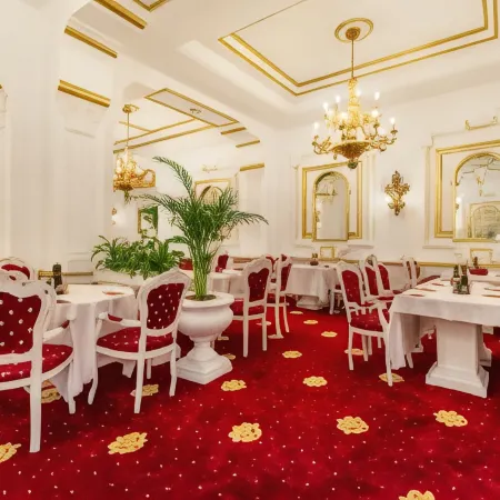 Hotel Imparatul Romanilor
