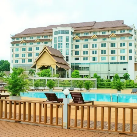 Arawan Riverside Hotel