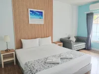Blue Shore Cottage