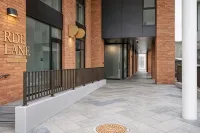 Stylish Stay on Courtenay - 1BR APT - Homestays