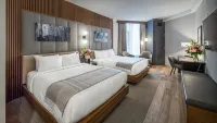 Grey Eagle Resort - Mountain view