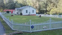 Home away from Home. Pet friendly.