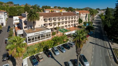 Hotel Sol e Serra - Bãi đậu xe