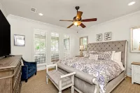 Family Ties, Lakefront Retreat on False River, Pier, Sleeps 10 - 4-Star