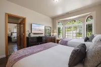 Hidden Garden Sanctuary Estate ll Mountain Views & Serenity