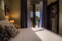 CASA LINDA #917 THE KING OF 2 BEDROOMS.Pool/Maid Hotels in 