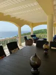 4bd 4.5 baths House and two private apartments. Beautiful views! Self check in! - 무료 와이파이