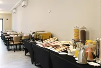 Hotel HW Express - Desayuno