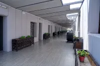 Mingfu Yuquan Hotel - موقف سيارات