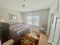 Lake Norman Condo near Charlotte! Great Location steps from downtown Cornelius!