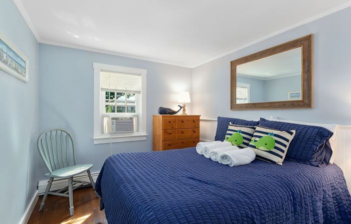 Bright 3 bedroom Cape cottage