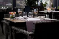 Brit Hotel Rennes le Castel - พร้อมอาหารเช้า