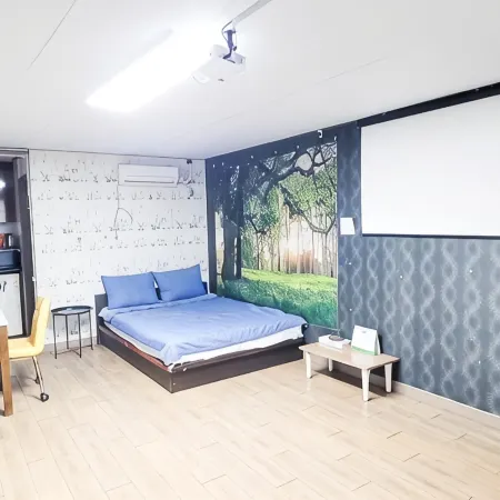 Jun Live Pension in Gangwha