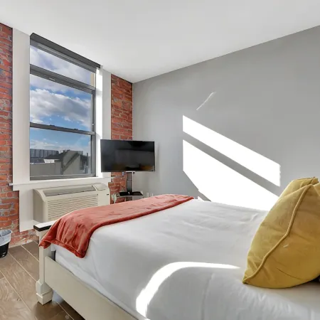 Elegant Main Street Living* Near NYC