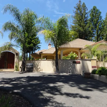 4 Couples or 2 Families, Private and Prime Location, Pool and Hot Tub