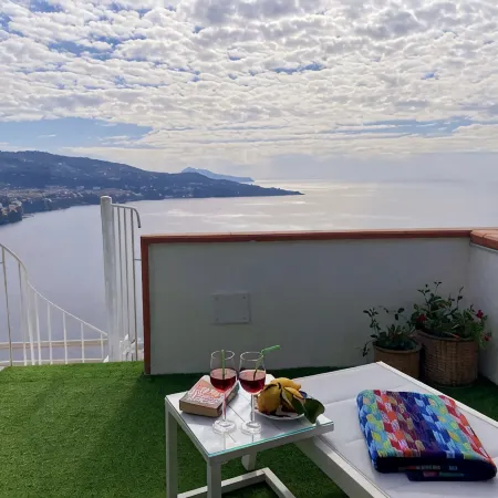Bella Vista House Sorrento and Amalfi Coast - free parking-solarium