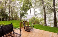 Waterfront Mashpee 5Bed/3Bath house with AC and WiFi w/ Private Beach