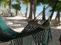 Beachfront Villa with pool & waterfall: Gorgeous sandy beach - maisons de vacances