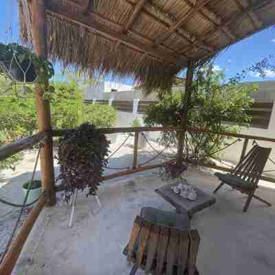 Cheerful 1 bedroom house w/ pool and much more! Hotel Exterior