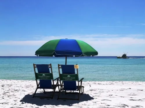 Private Resort Villa•Beach Service Included•Golf Cart• Boat and Trailer Friendly -  Casas de vacaciones