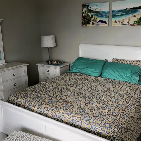 Oceanfront 2 bedroom/2bath in beautiful Bolongo Bay