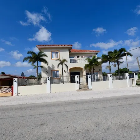 Newly Build - Across The Road from The Beach  - 7 bdrm/7 bthrms