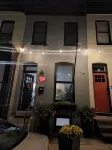 Cozy Home Away From Home Sleeps 8, has 3 bthrms, & lots of amenities to enjoy! - บังกะโล