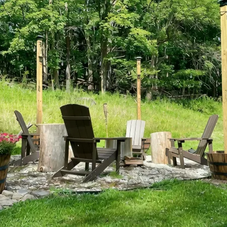 Stream Side Cabin surrounded by woods + Fire Pit